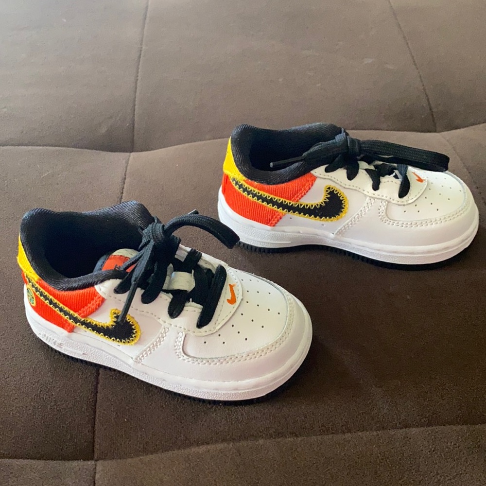 Nike Air Force Rayguns Size 6c